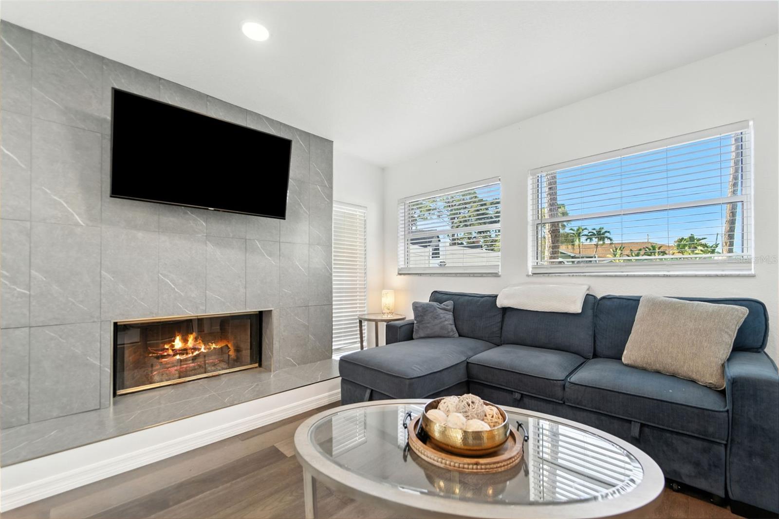 HARBOR VIEW 4 - Residential