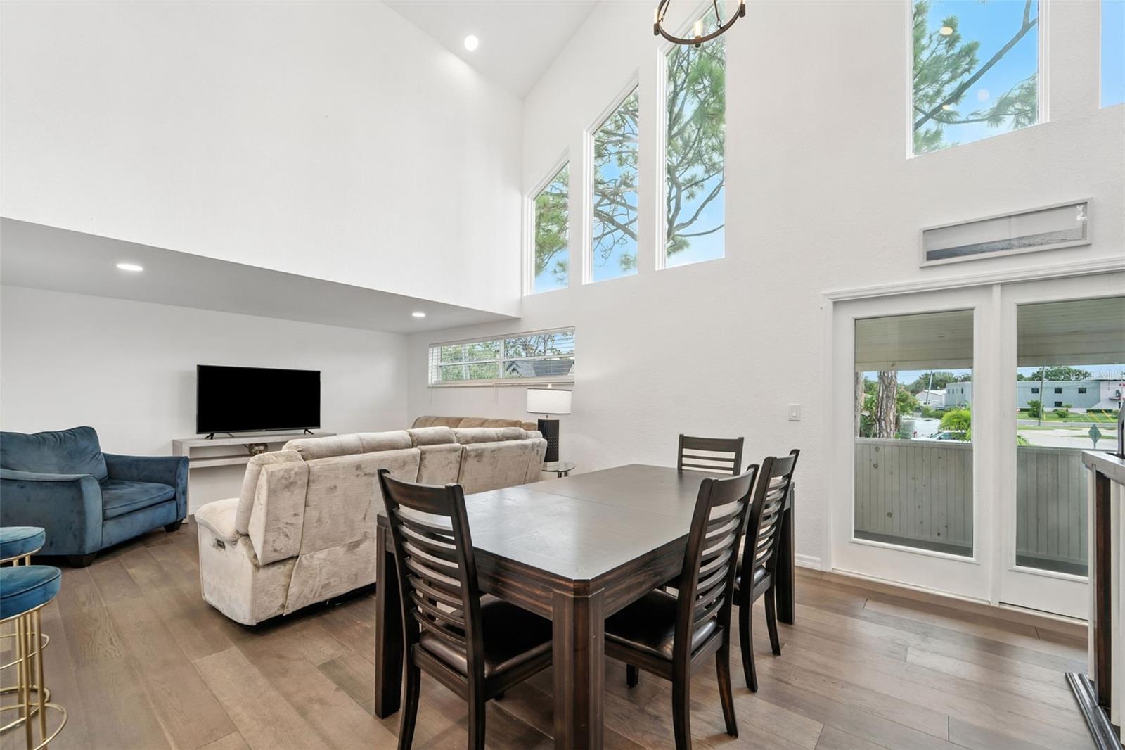 HARBOR VIEW 4 - Residential