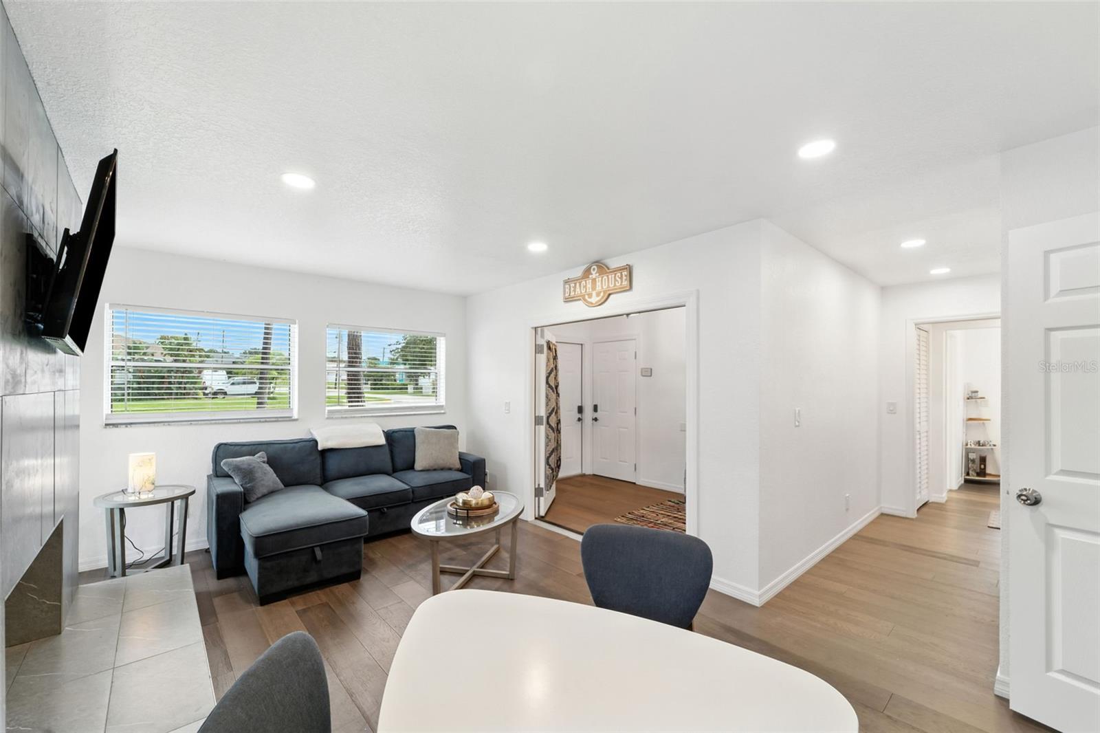 HARBOR VIEW 4 - Residential