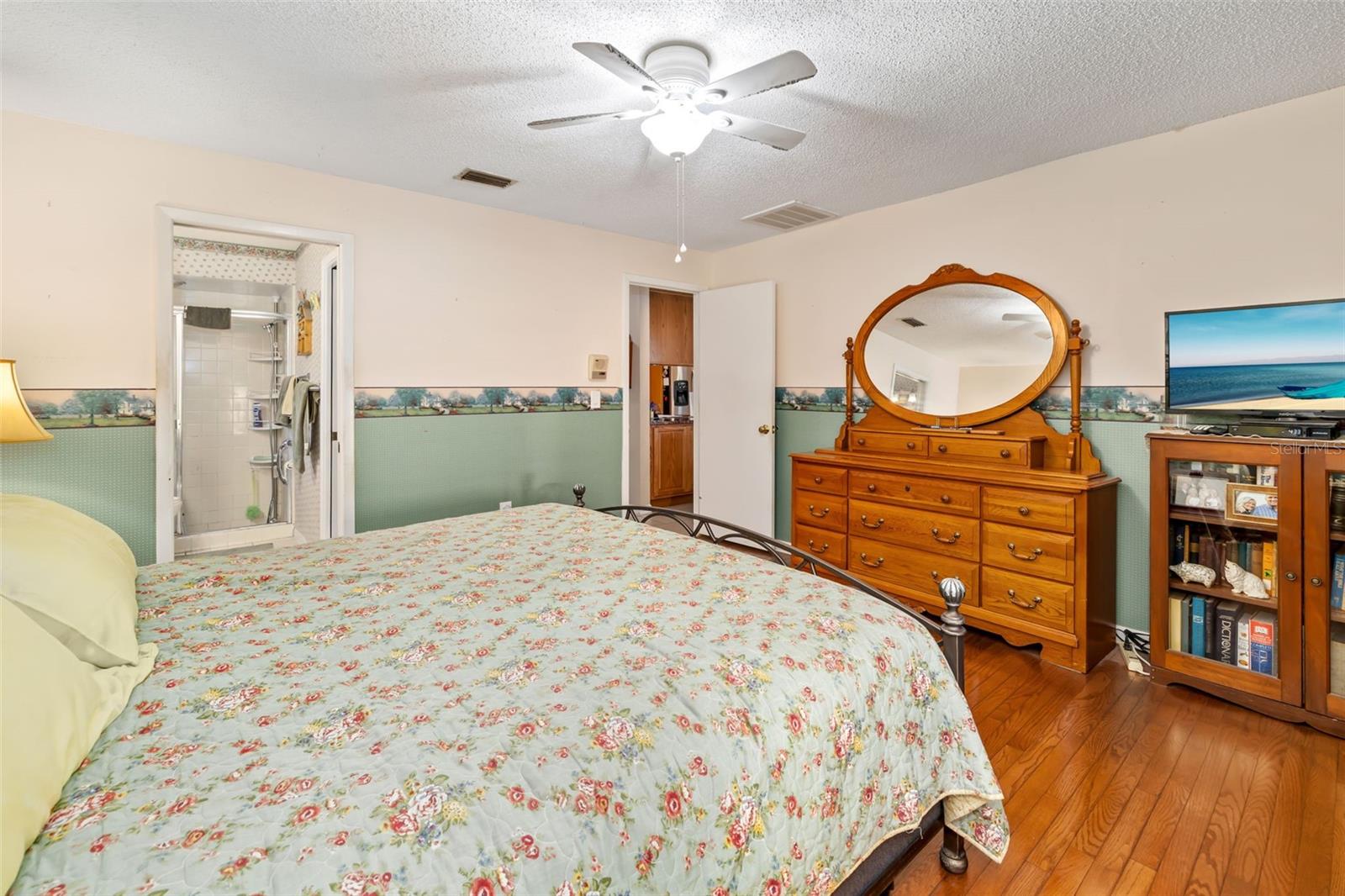 HERITAGE WEST - Residential