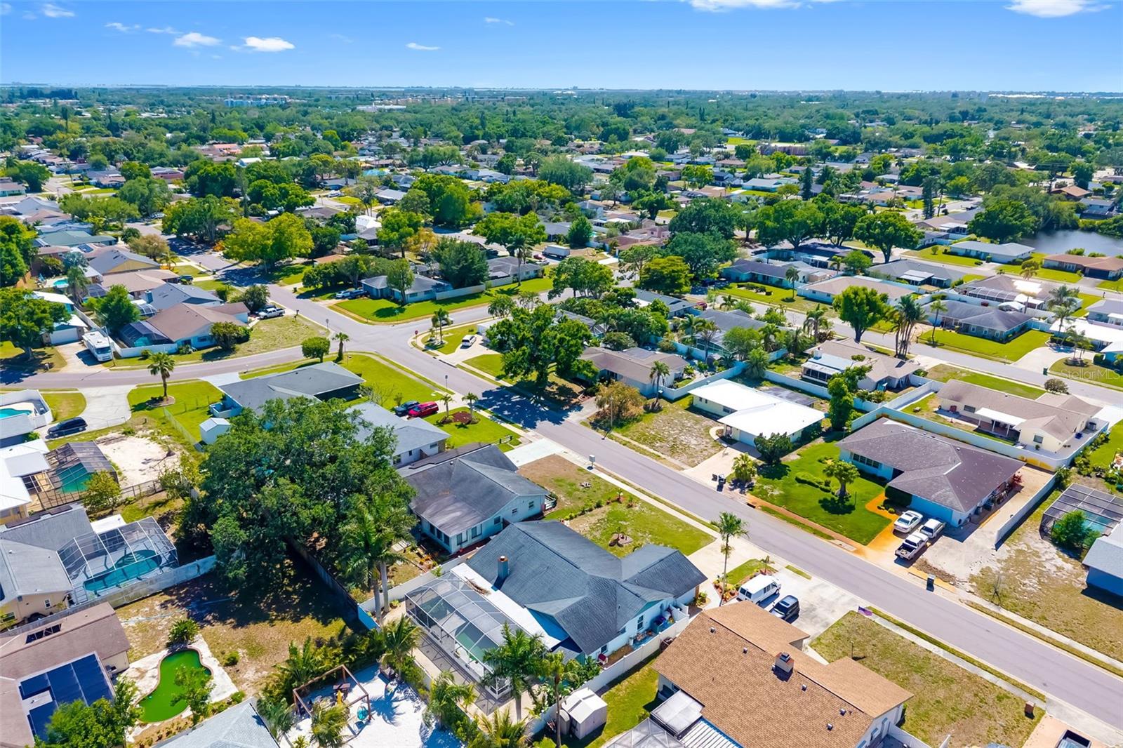 HERITAGE WEST - Residential