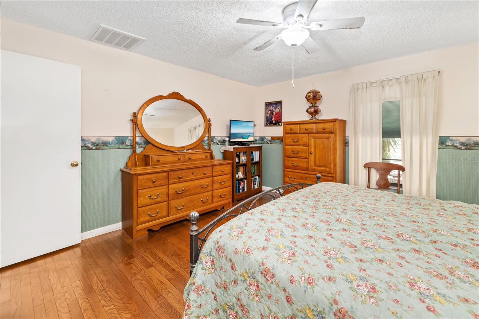 HERITAGE WEST - Residential