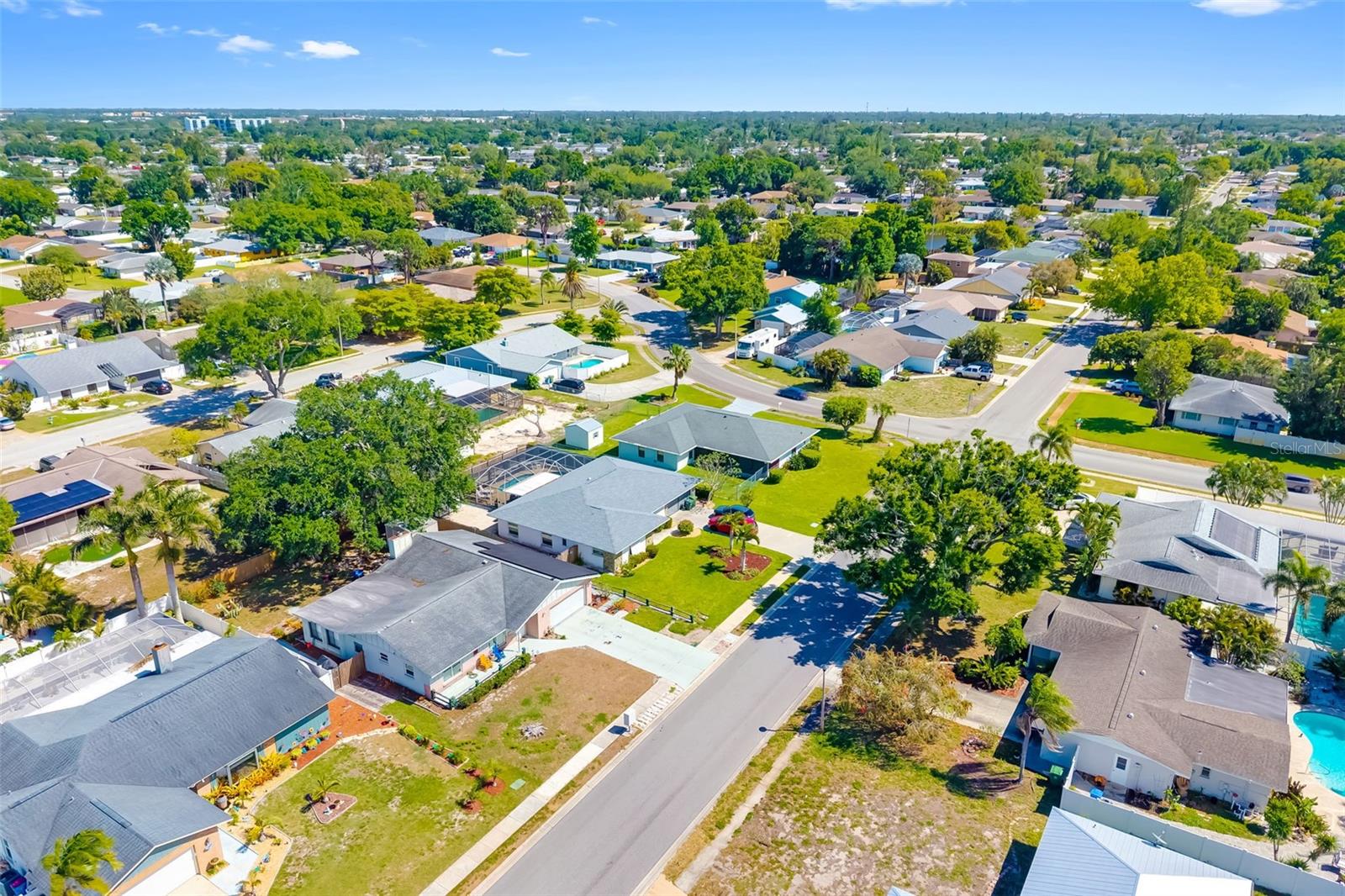 HERITAGE WEST - Residential