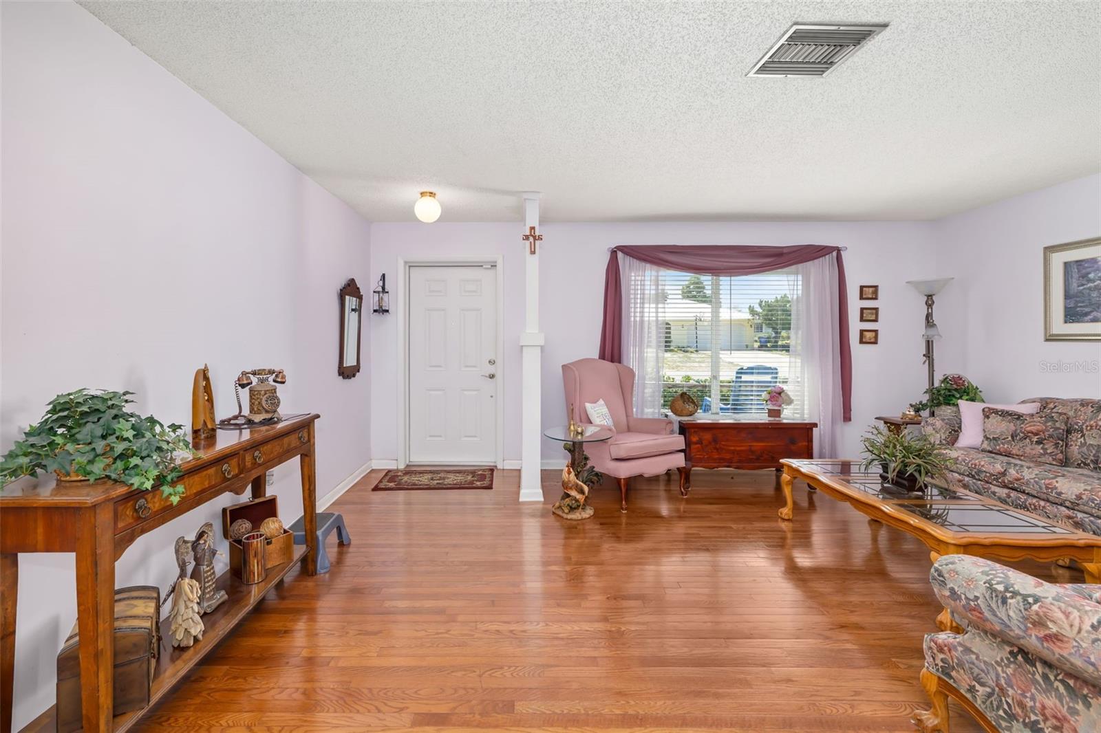 HERITAGE WEST - Residential