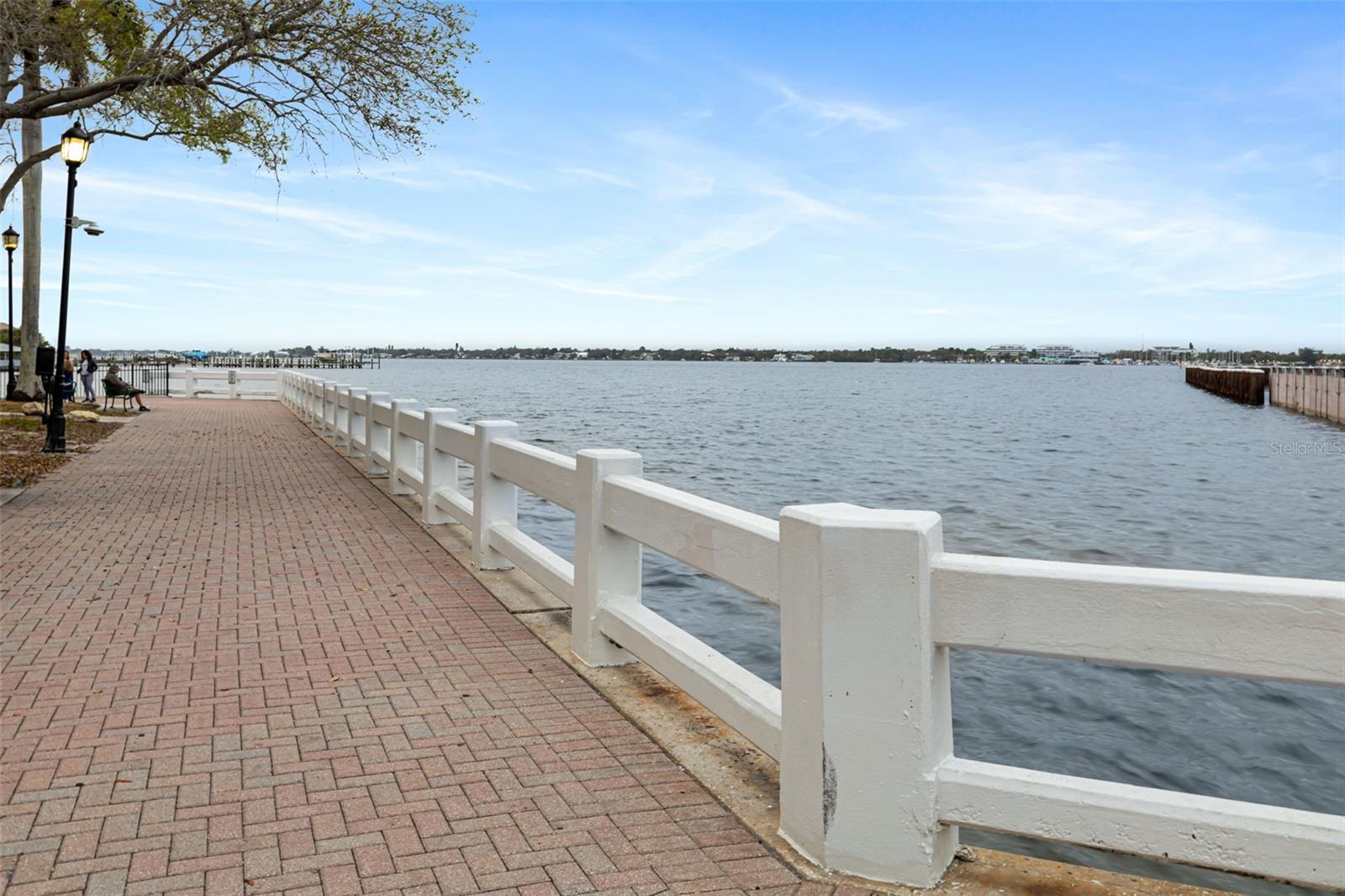 HERITAGE WEST - Residential