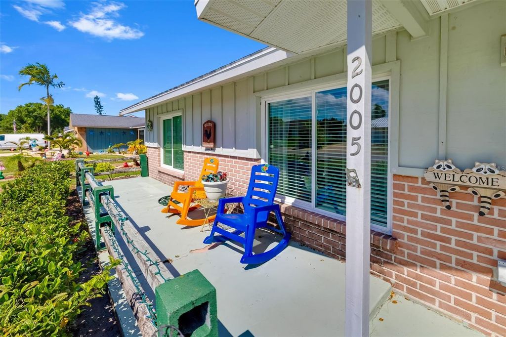 Photo of 2005 39th Street W, Bradenton, FL 34205 (MLS # A4688116)