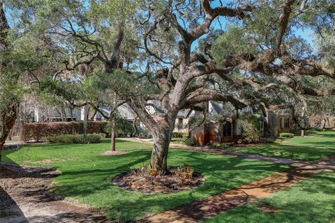 A home in TAMPA