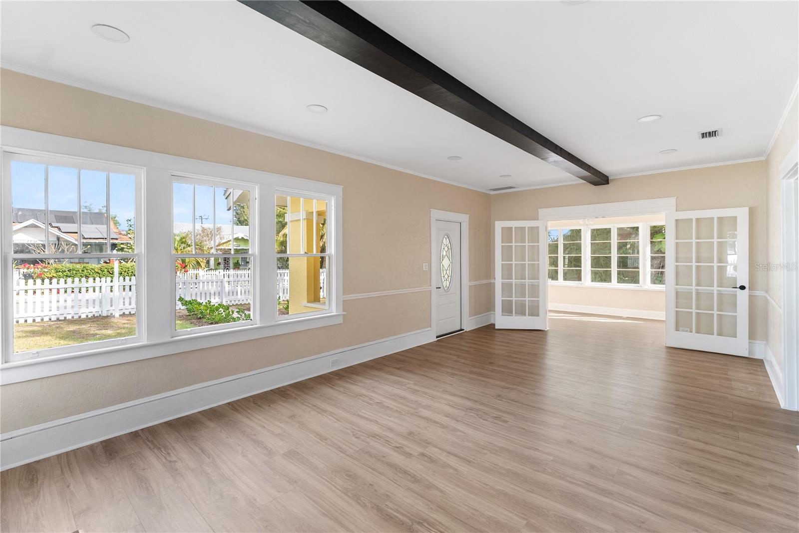 BAY VIEW PARK - Residential