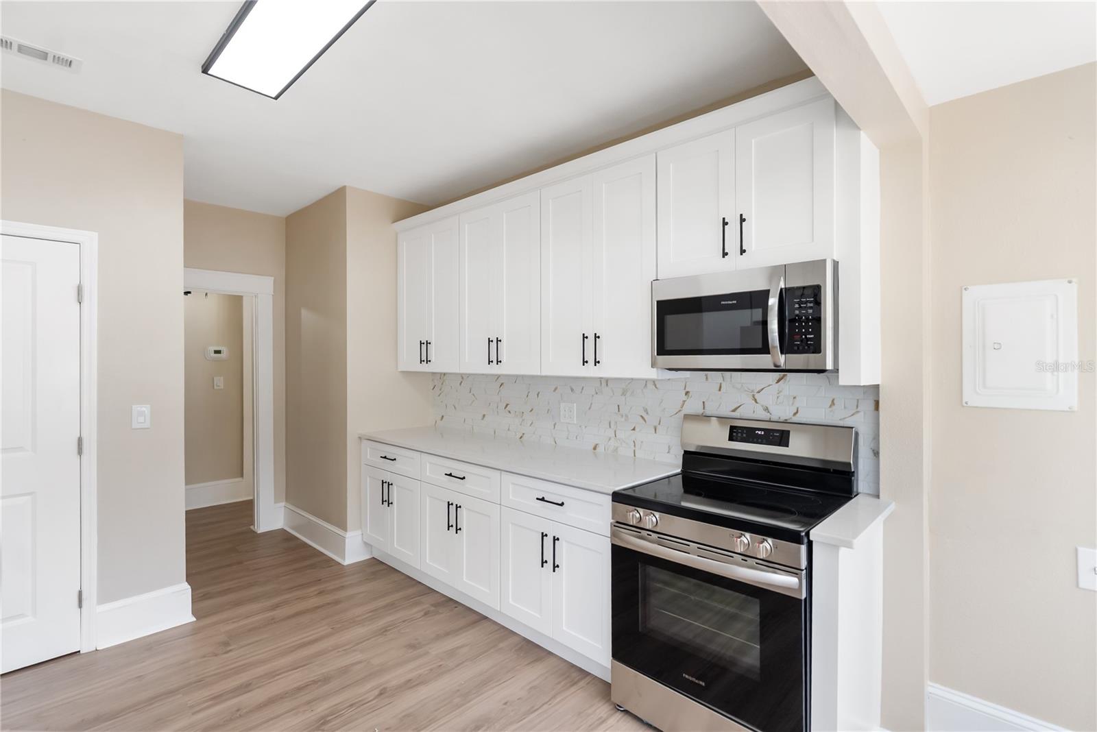 BAY VIEW PARK - Residential