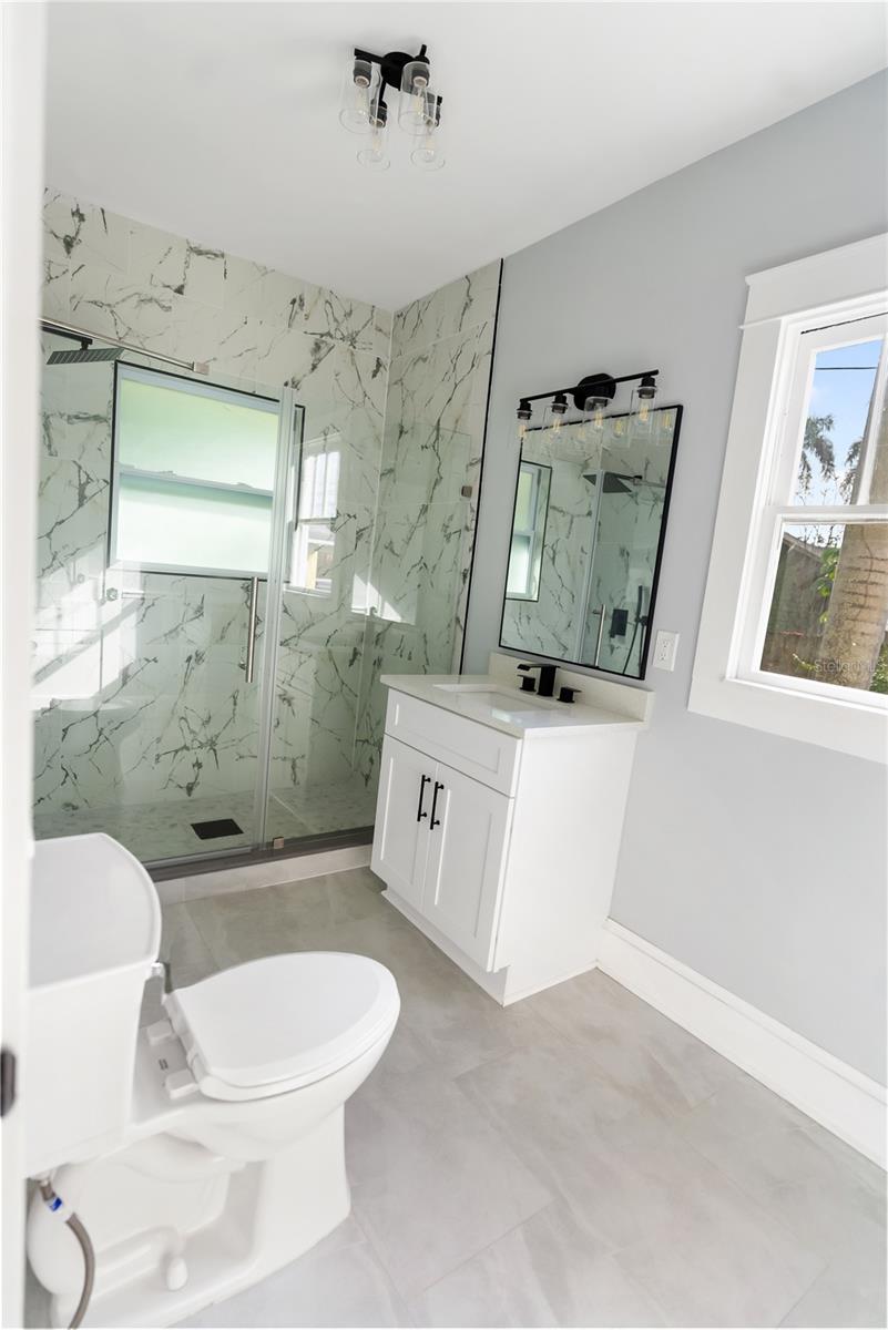 BAY VIEW PARK - Residential