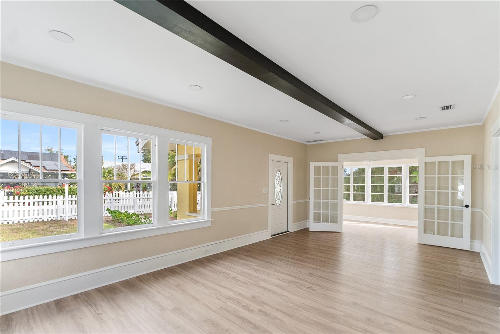 BAY VIEW PARK - Residential