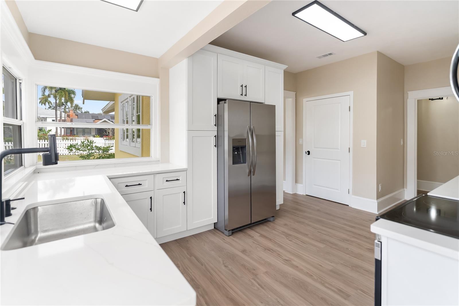 BAY VIEW PARK - Residential