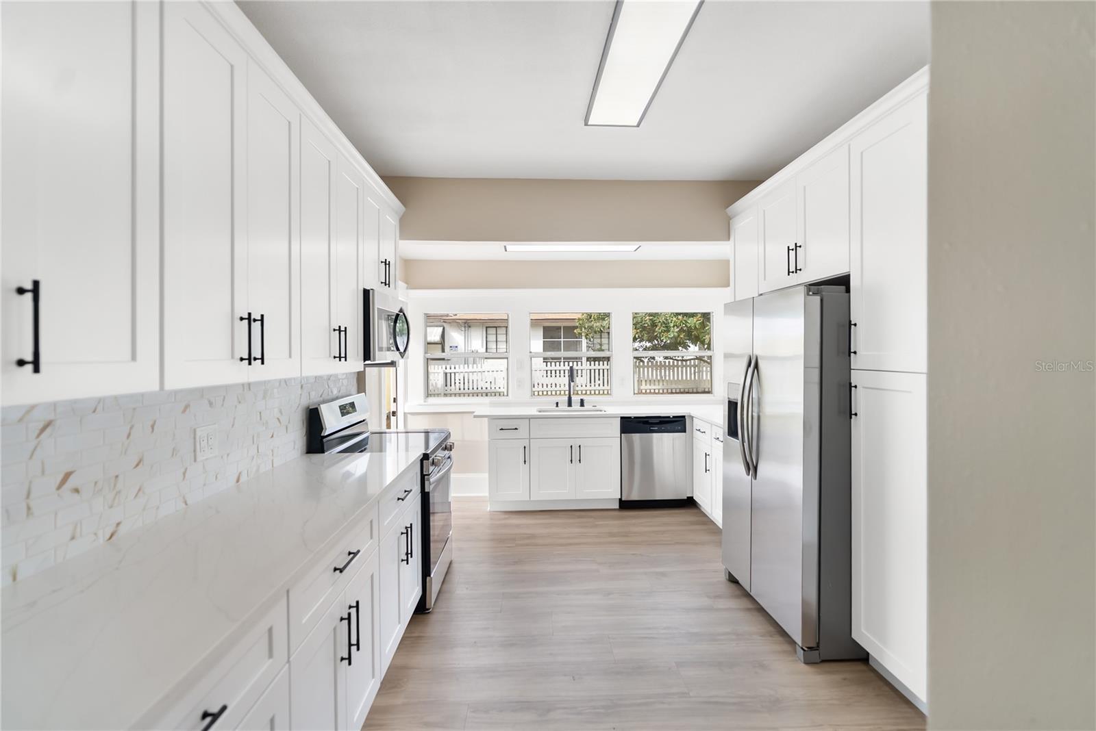 BAY VIEW PARK - Residential