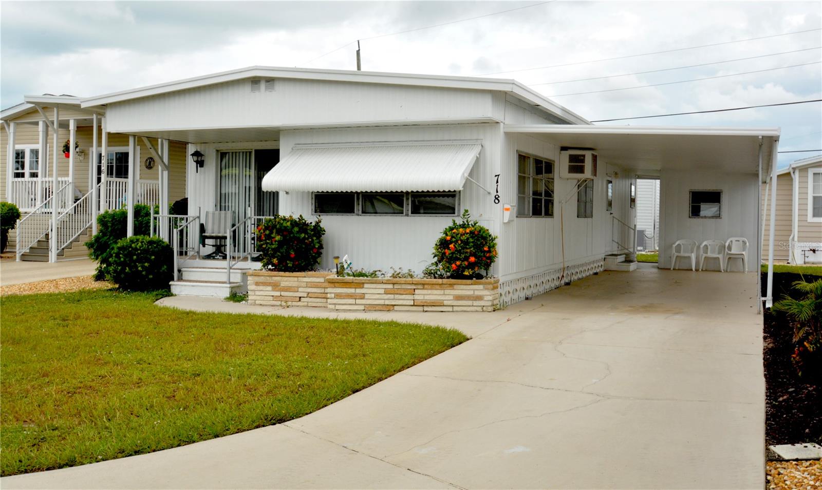 718 S GREEN CIRCLE