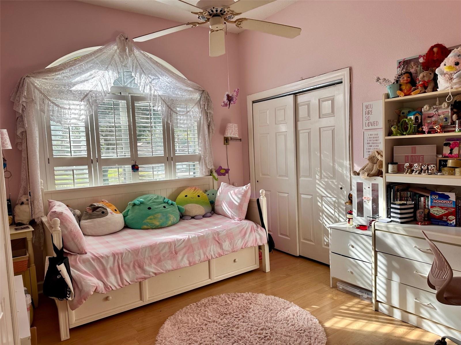 MEADOWCREST - Residential