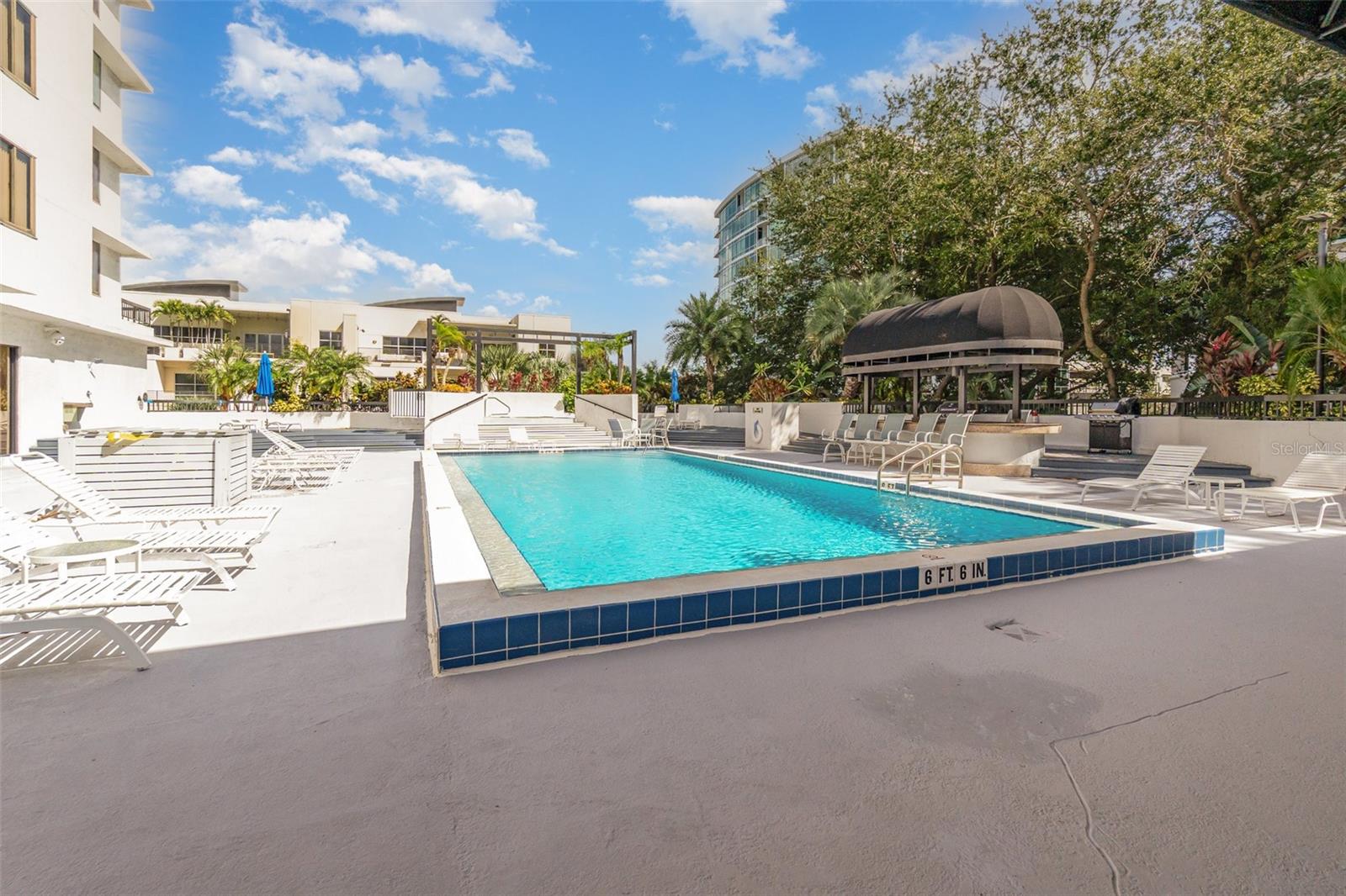 530 E CENTRAL BOULEVARD 1802