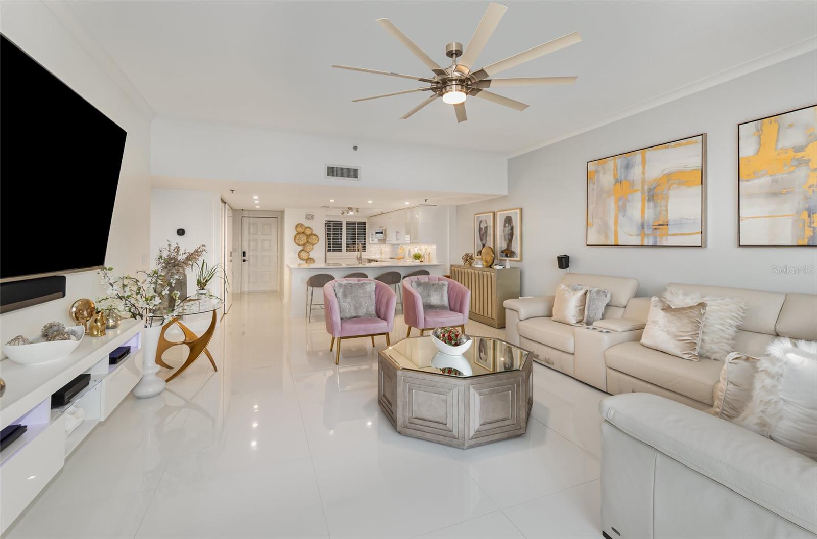 530 E CENTRAL BOULEVARD 1802