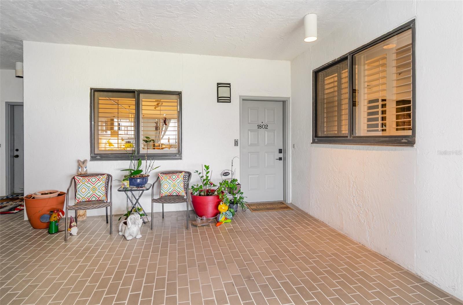 530 E CENTRAL BOULEVARD 1802