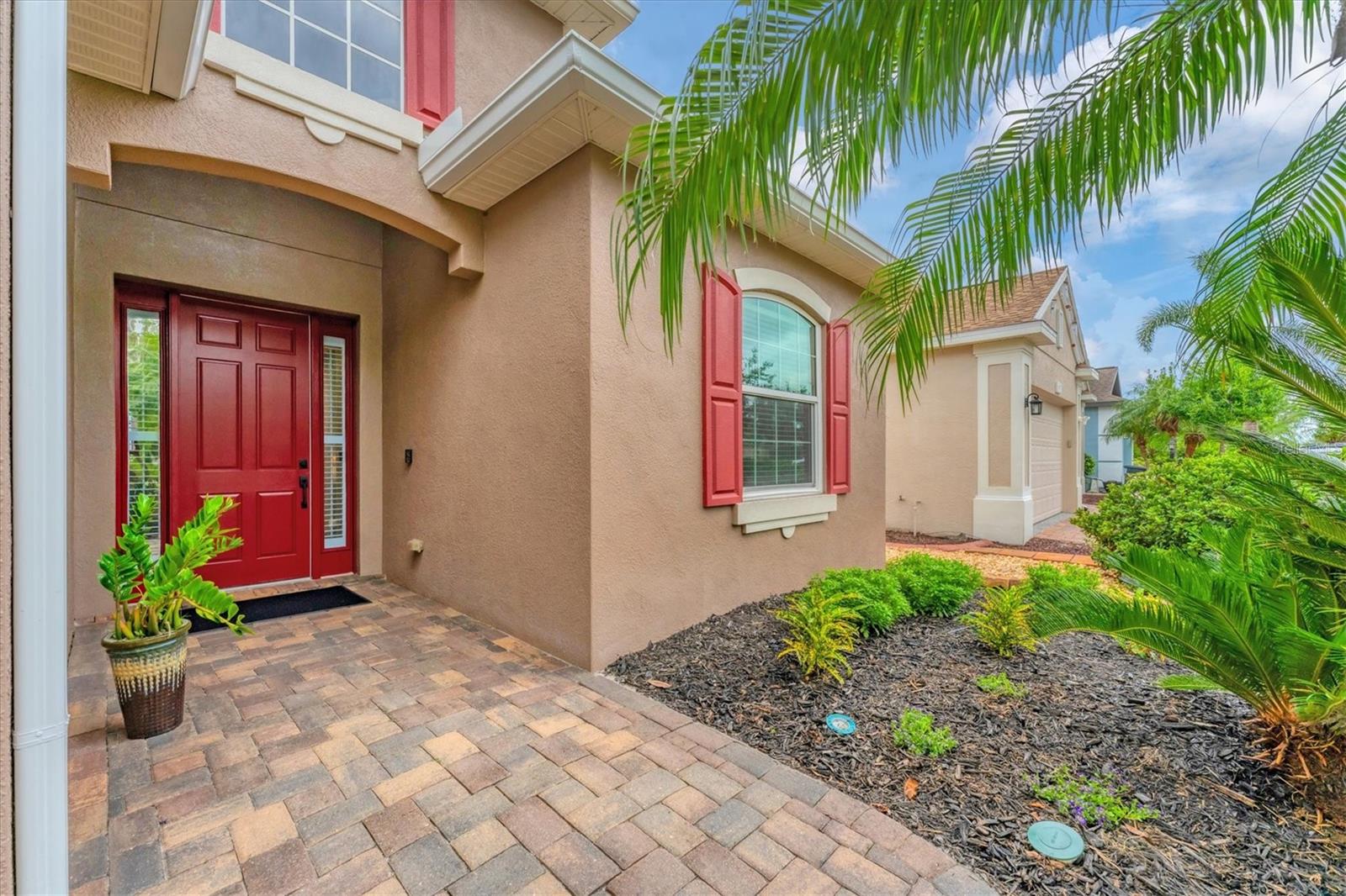 6305 GOLDEN EYE GLEN