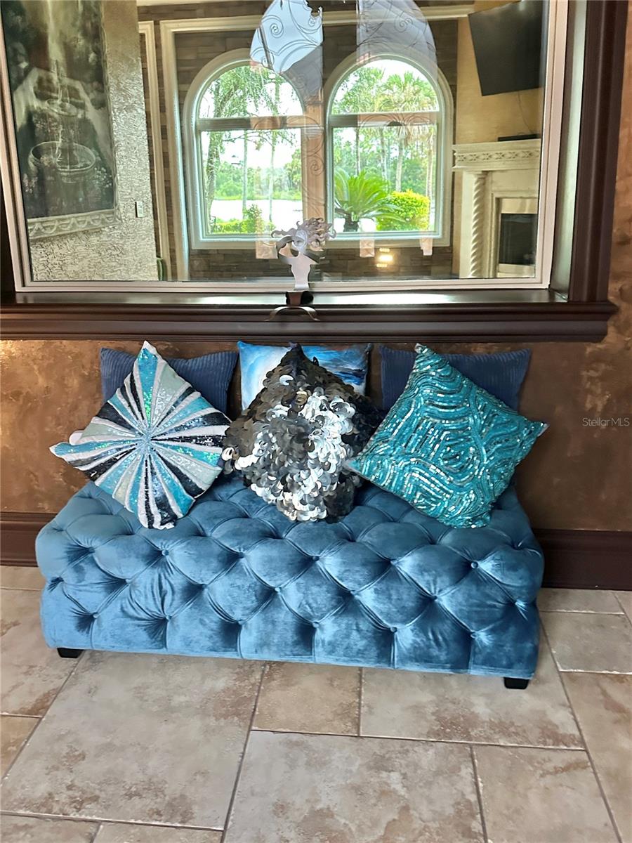 SANCTUARY PH 02 - Residential