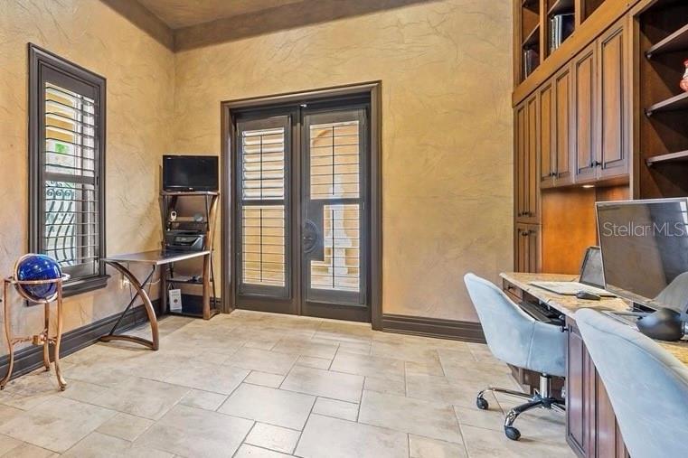 SANCTUARY PH 02 - Residential