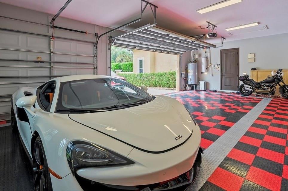 SANCTUARY PH 02 - Residential