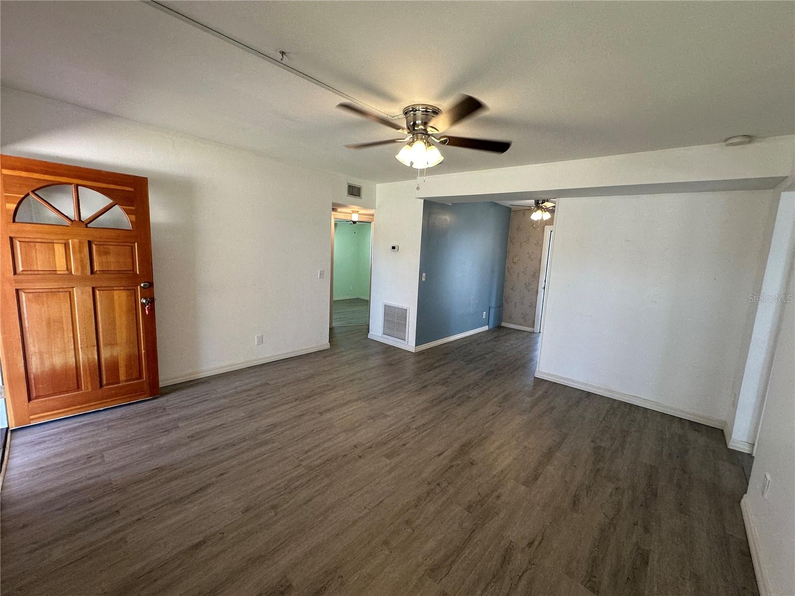 SKYVIEW TERRACE 1ST ADD - Residential Lease