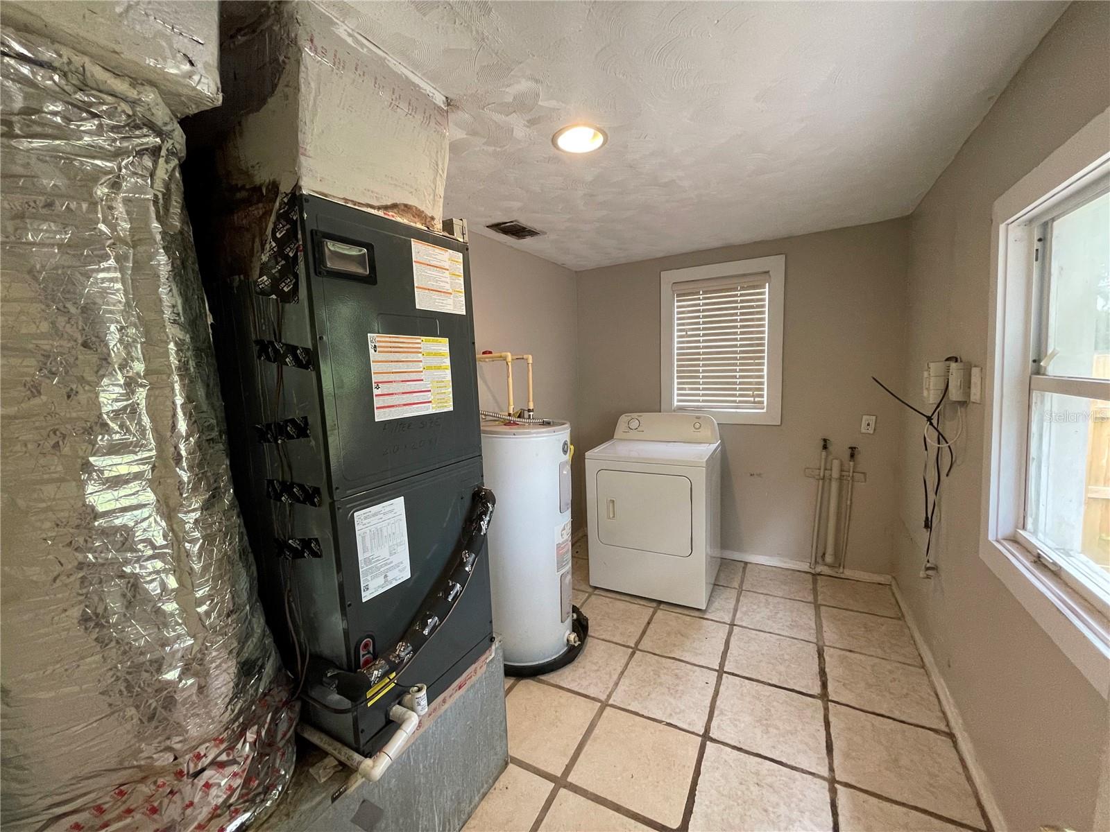 TURMANS EAST YBOR - Residential