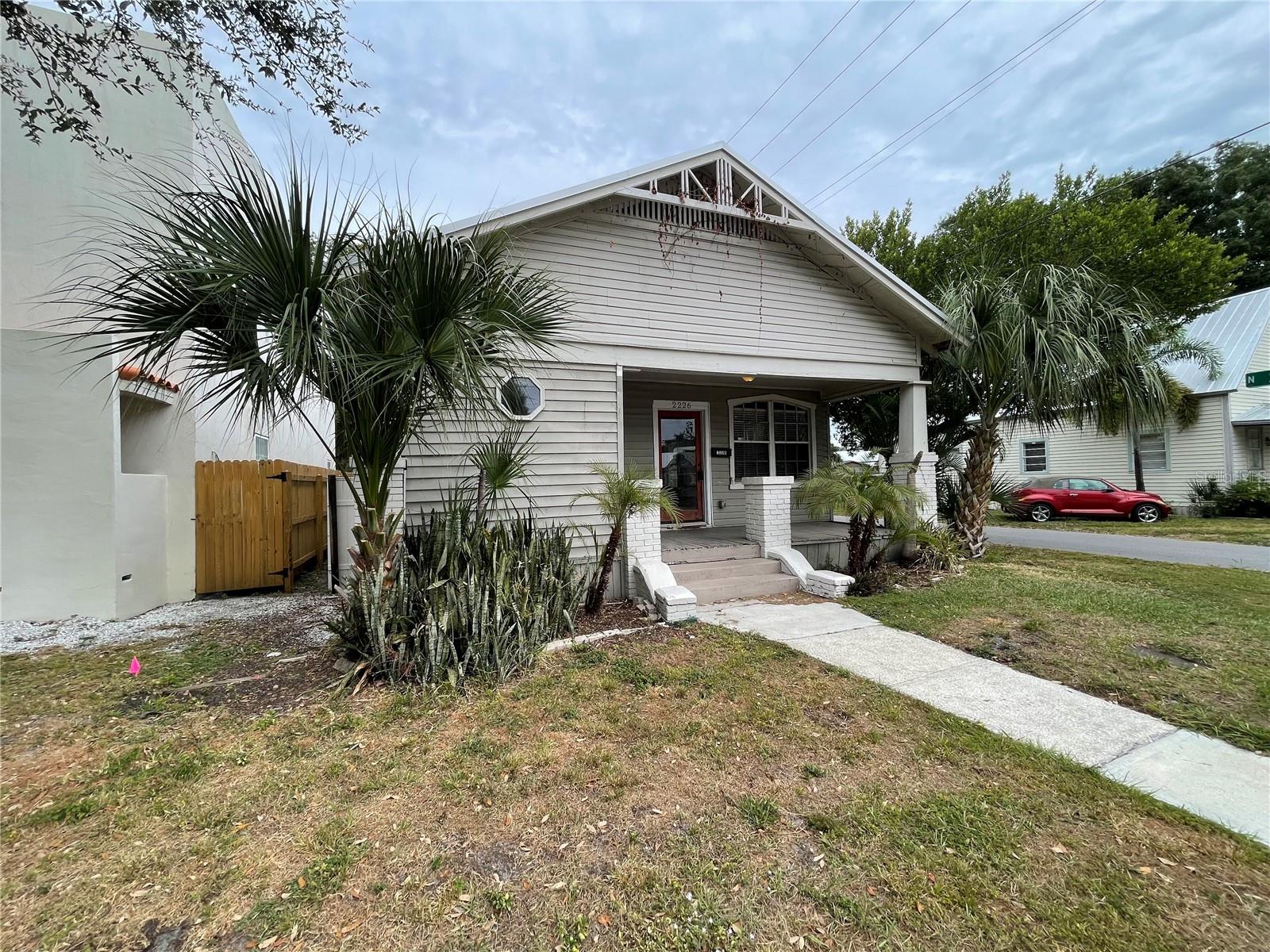 TURMANS EAST YBOR - Residential