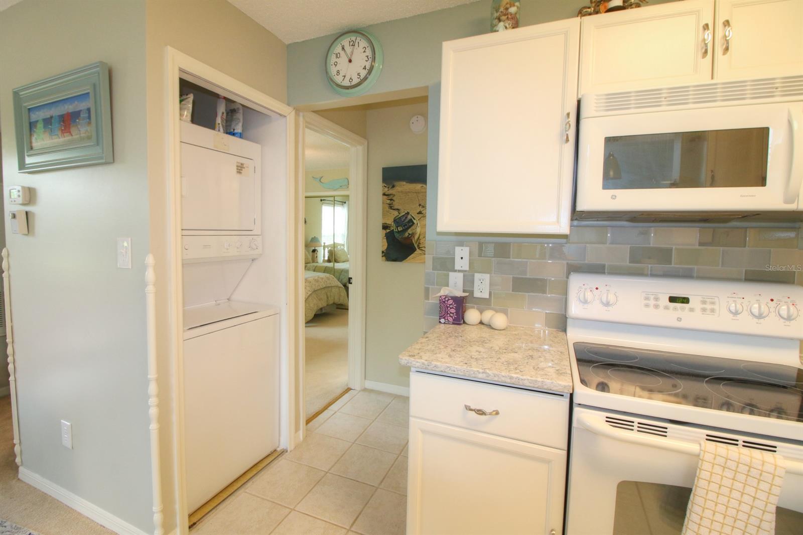 Sun Beach Club Condo Ph 01-03 - Residential