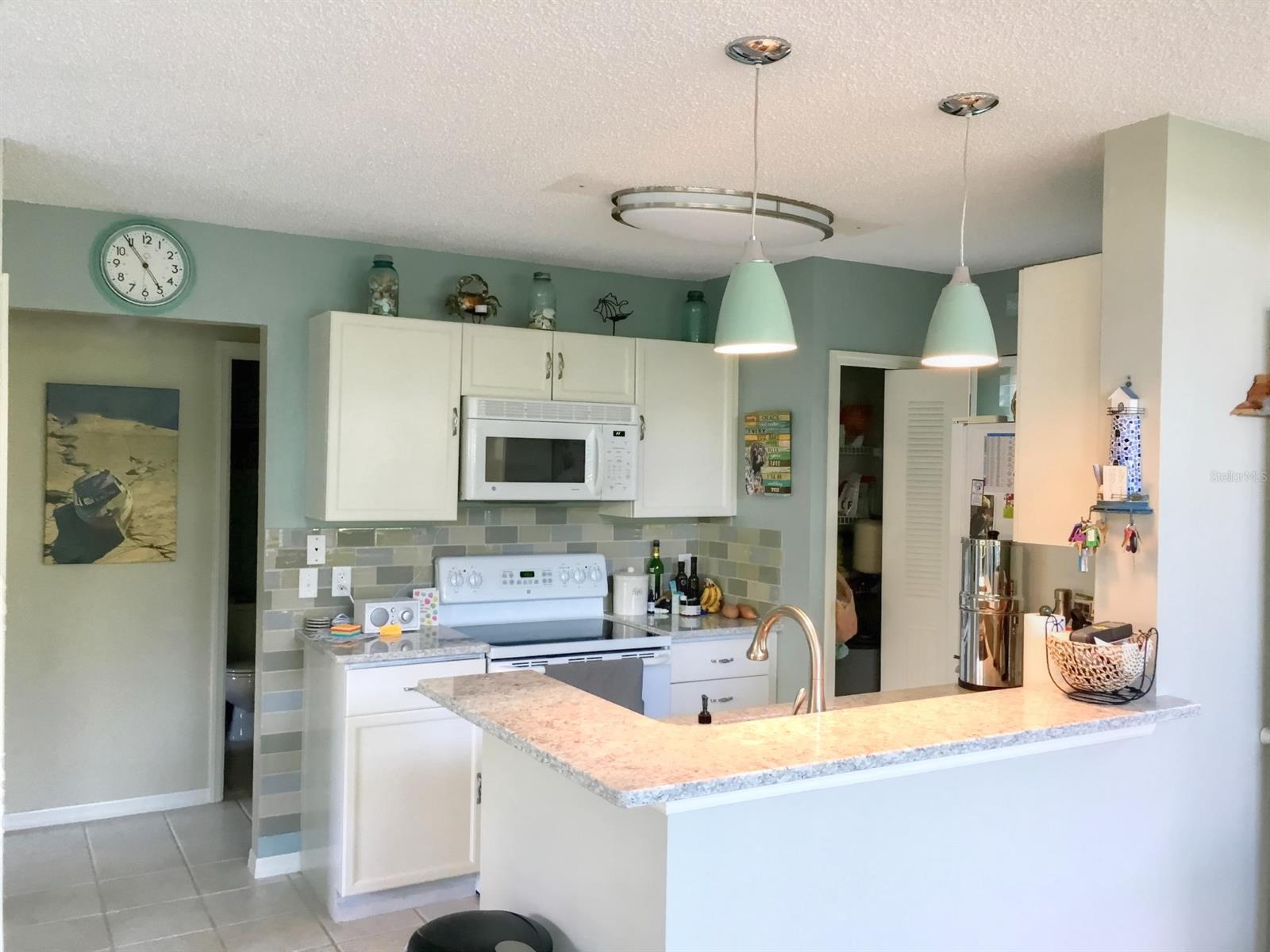 Sun Beach Club Condo Ph 01-03 - Residential