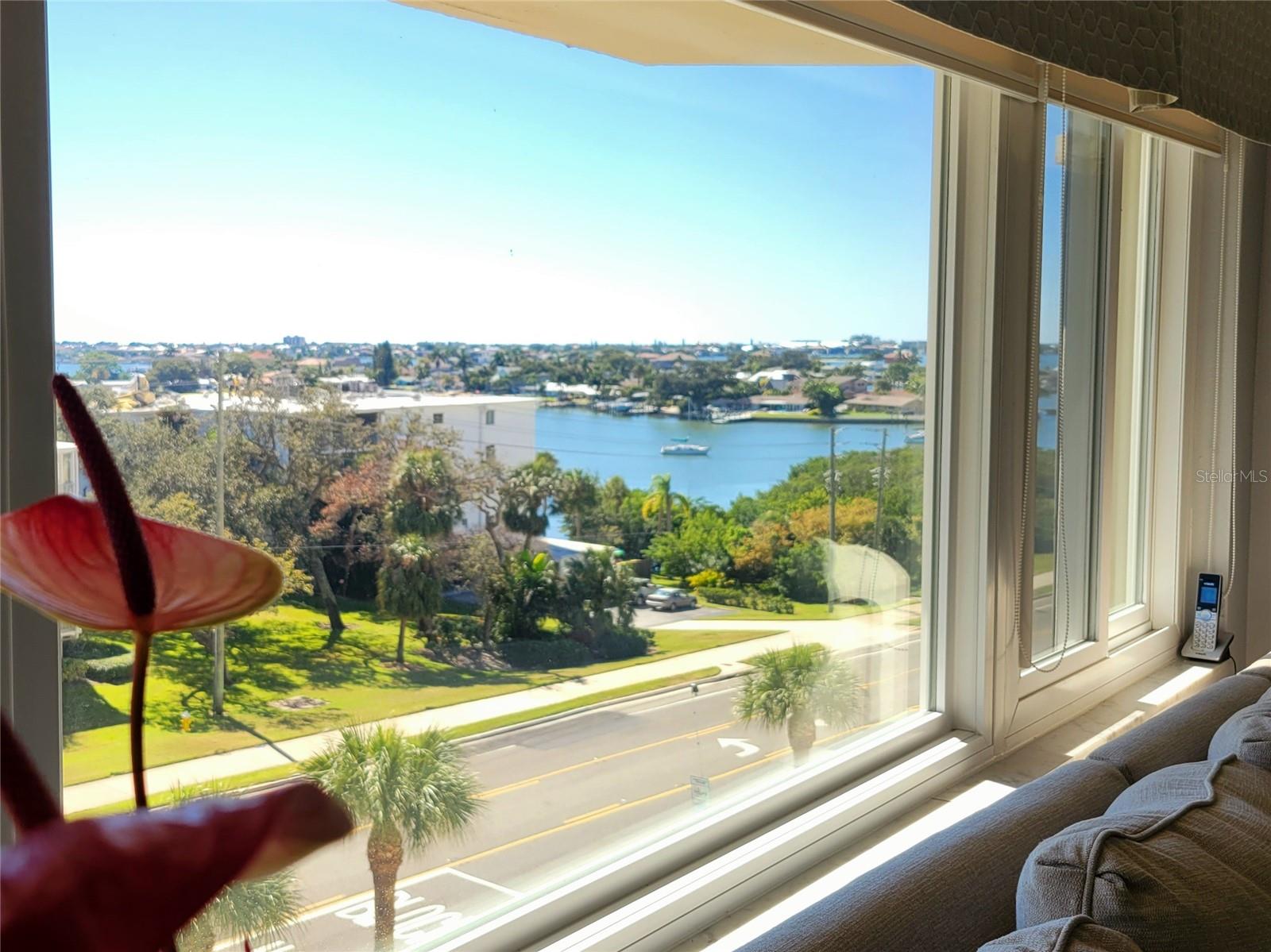 HARBOUR CLUB CONDO - Residential