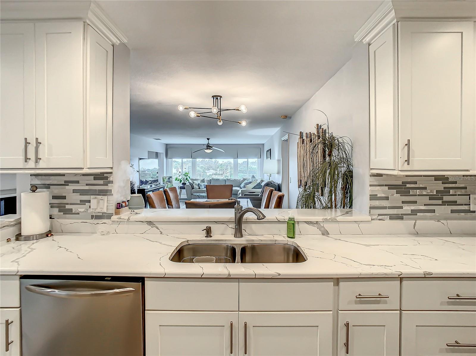 HARBOUR CLUB CONDO - Residential