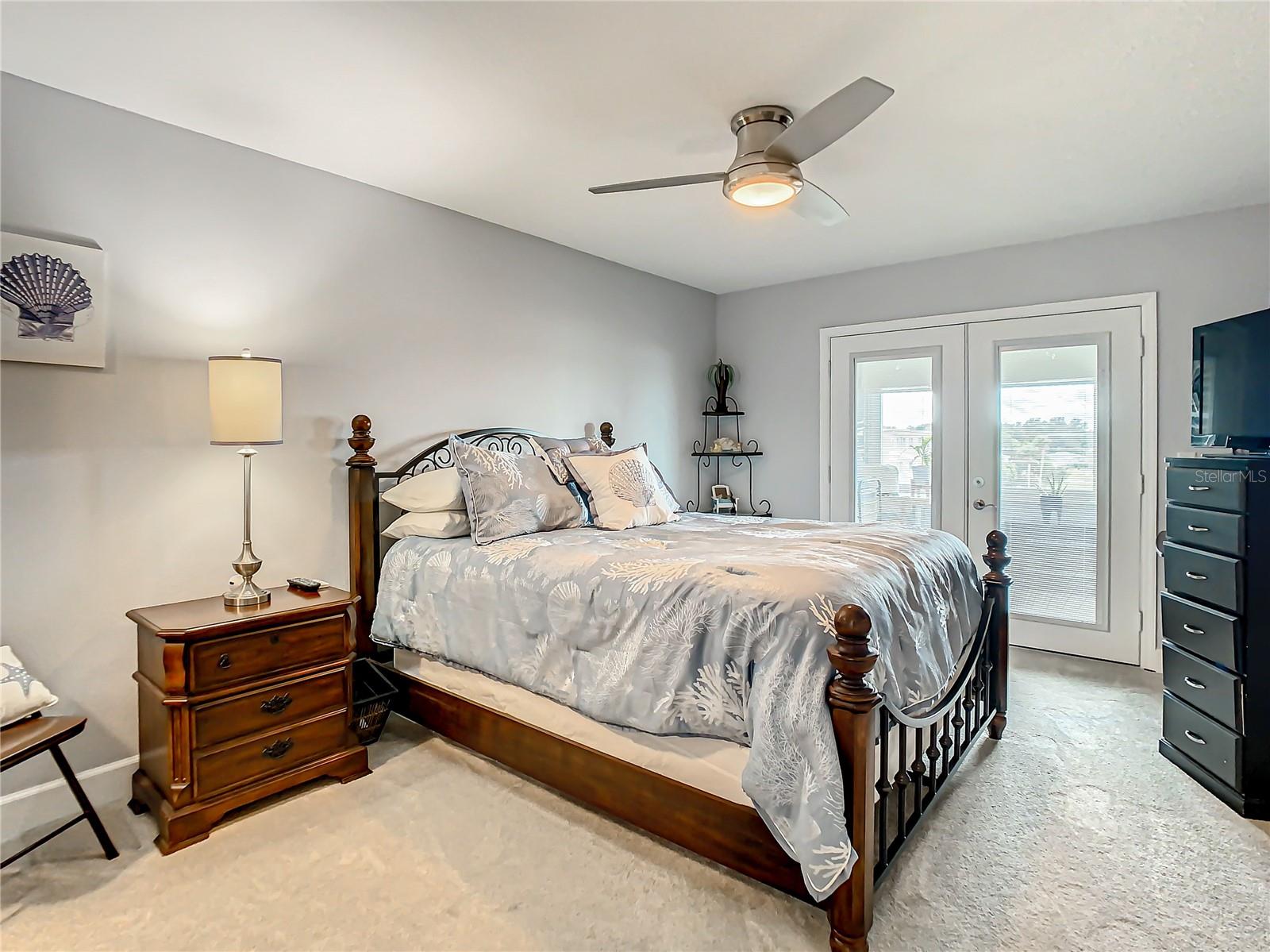 HARBOUR CLUB CONDO - Residential