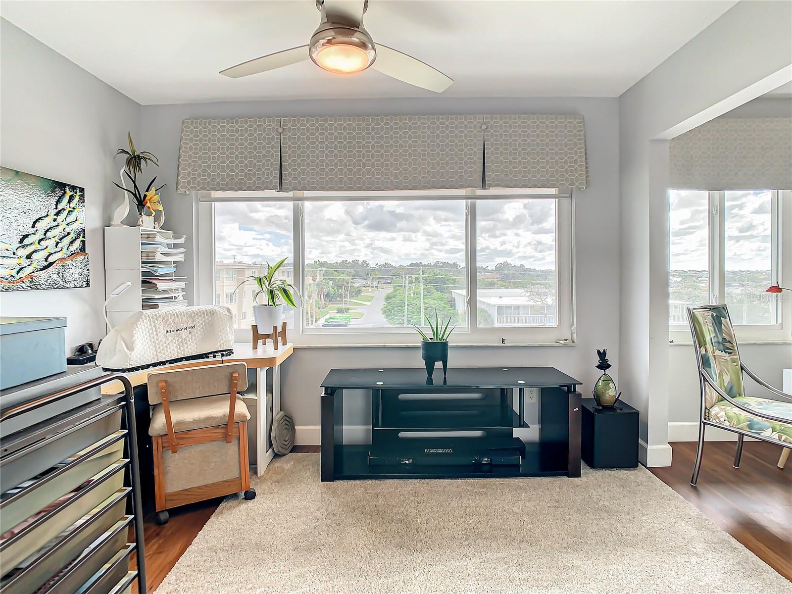 HARBOUR CLUB CONDO - Residential