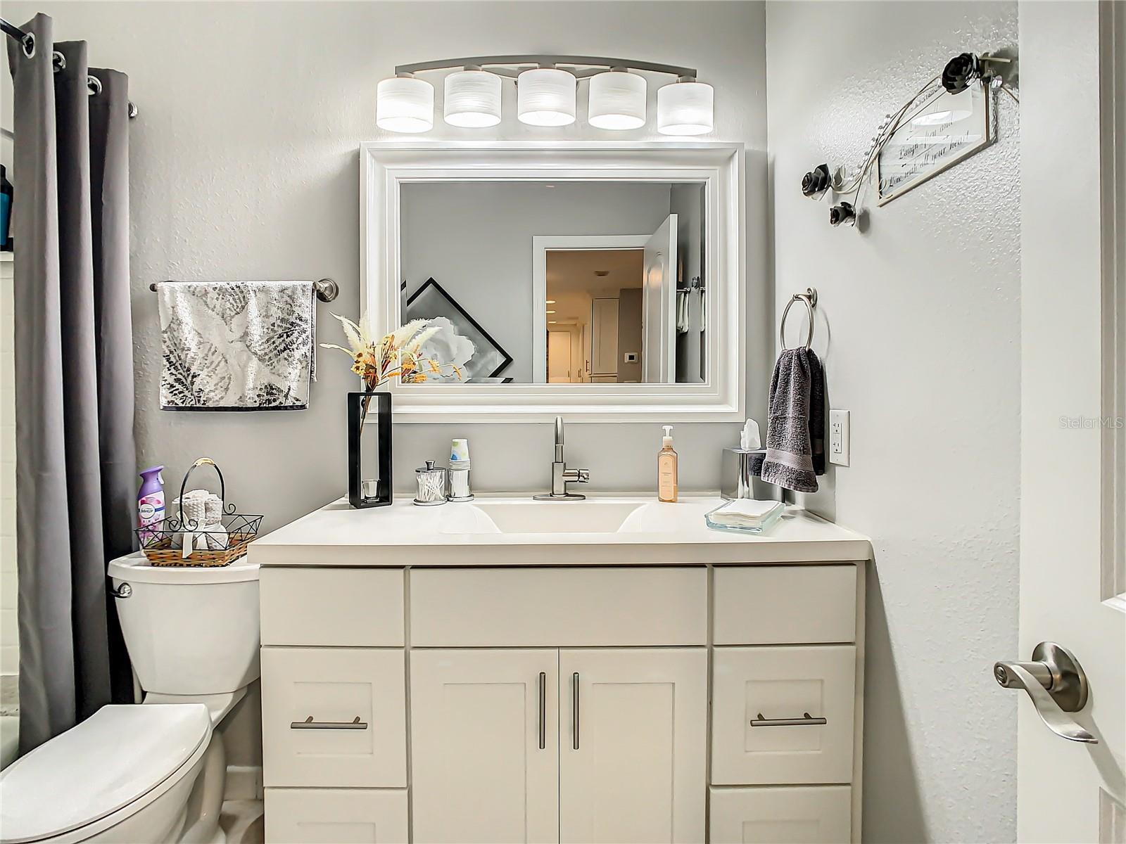 HARBOUR CLUB CONDO - Residential