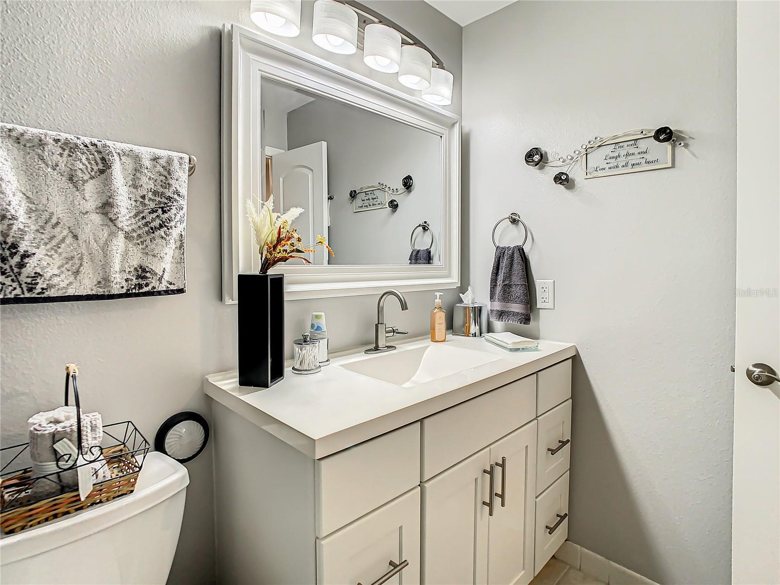 HARBOUR CLUB CONDO - Residential