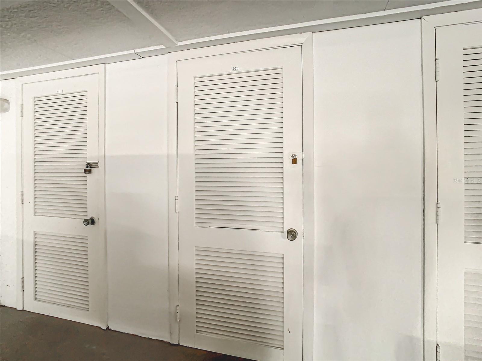 HARBOUR CLUB CONDO - Residential