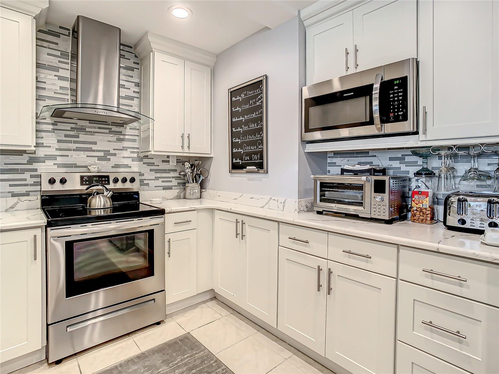 HARBOUR CLUB CONDO - Residential