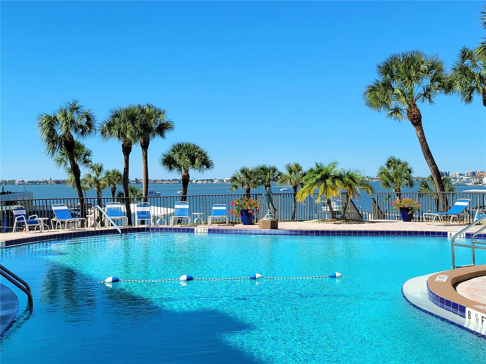 HARBOUR CLUB CONDO - Residential