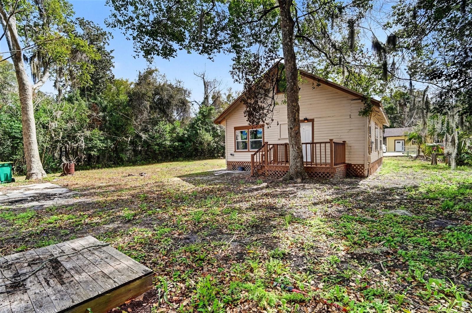 ORANGE GROVE BLK 151 DELAND - Residential