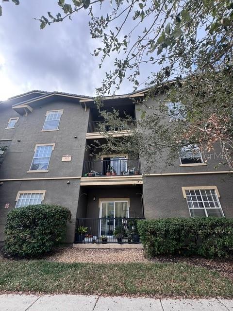102 VISTA VERDI CIRCLE 220
