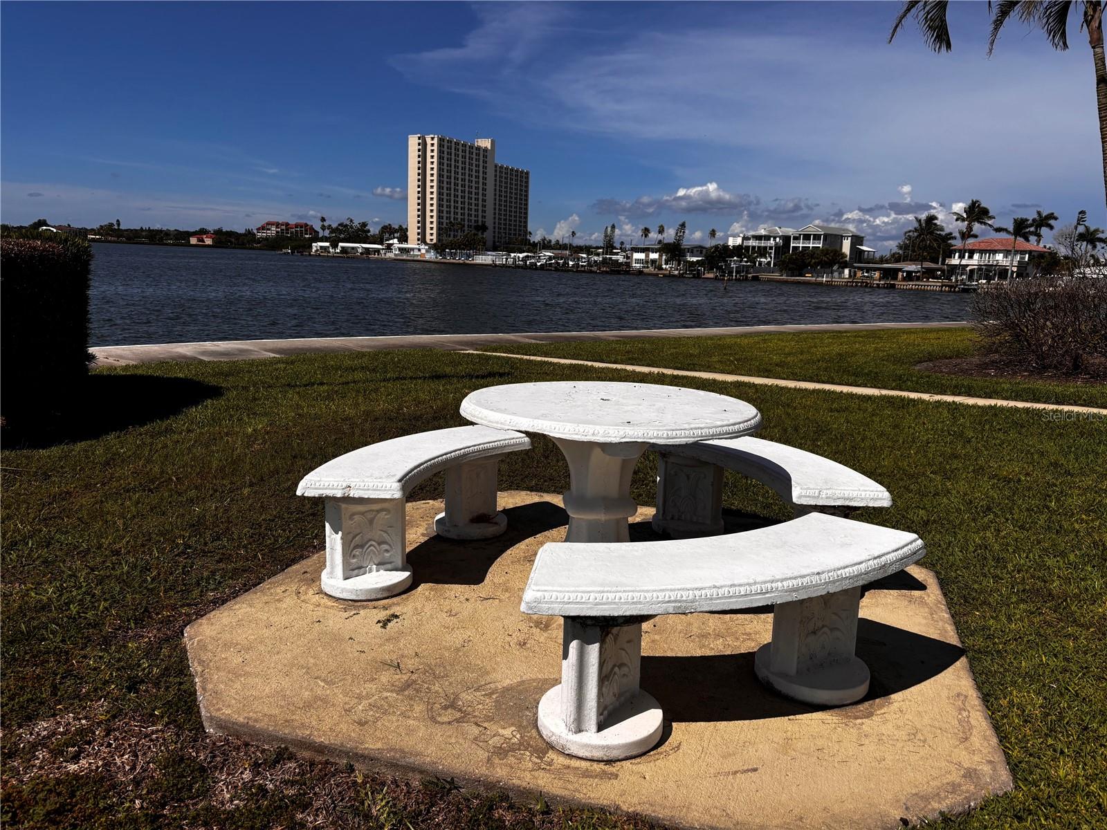 BAY ISLAND GROUP 4 - Residential Lease