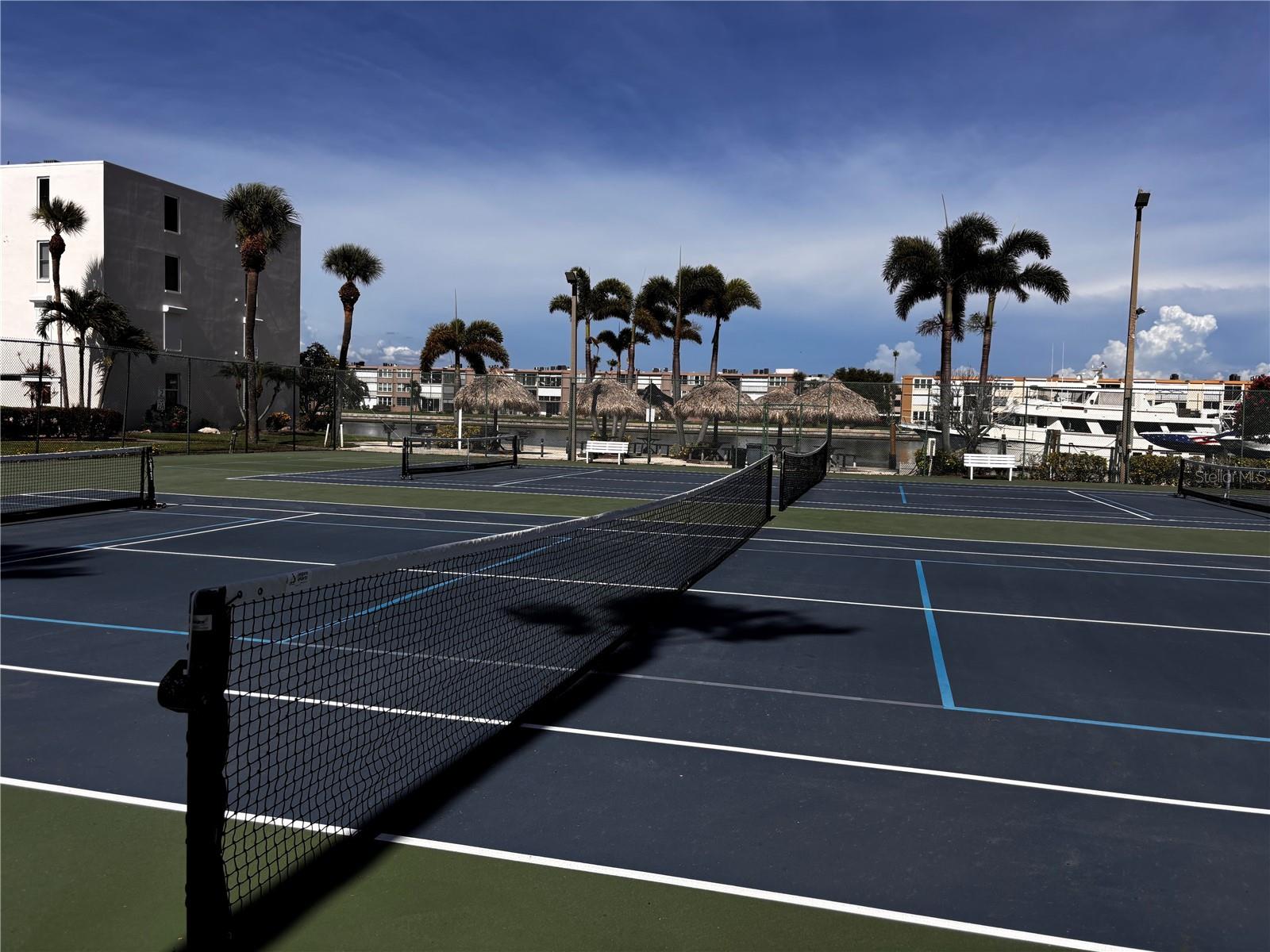 BAY ISLAND GROUP 4 - Residential Lease