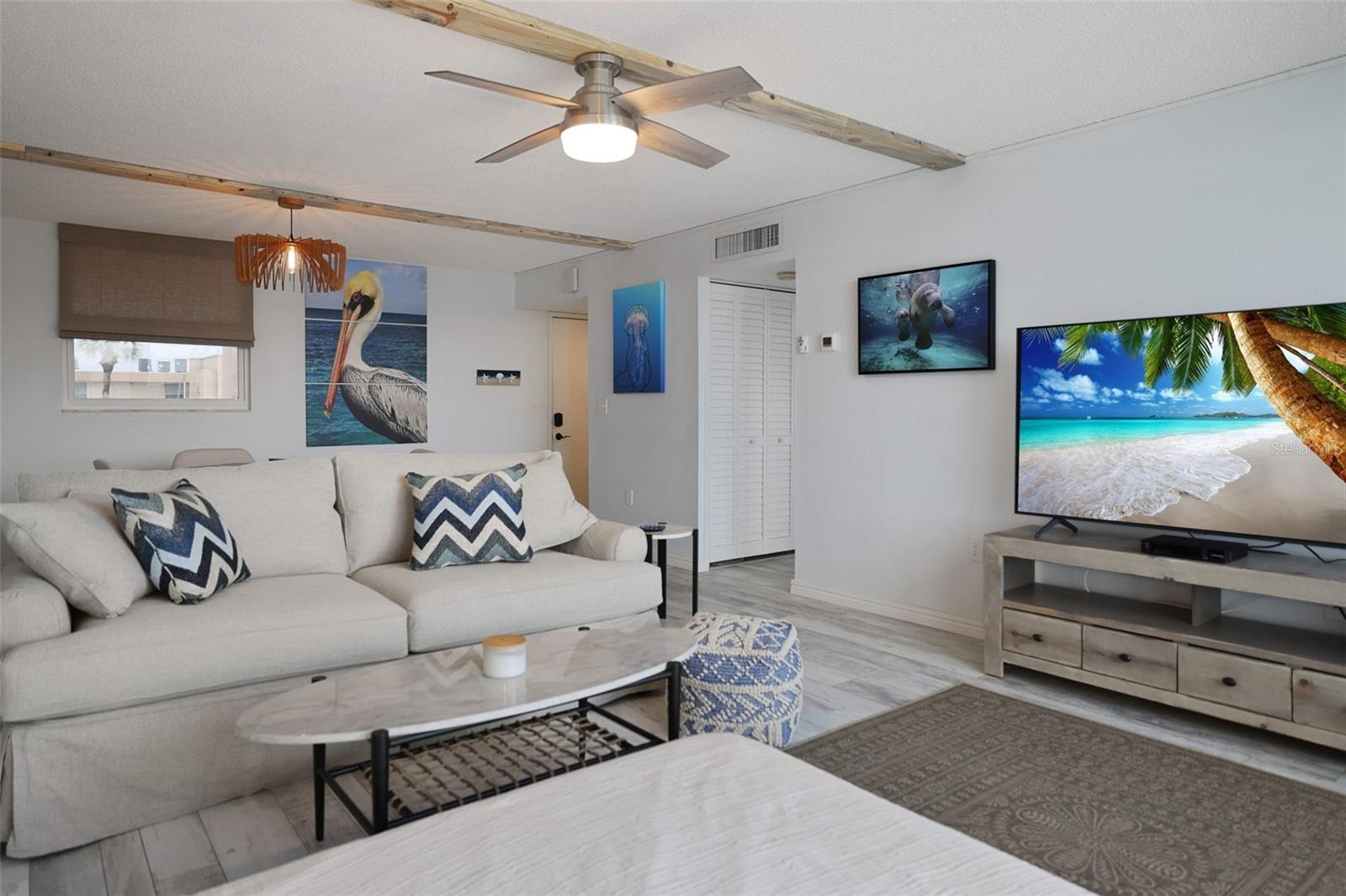 BAY ISLAND GROUP 4 - Residential Lease