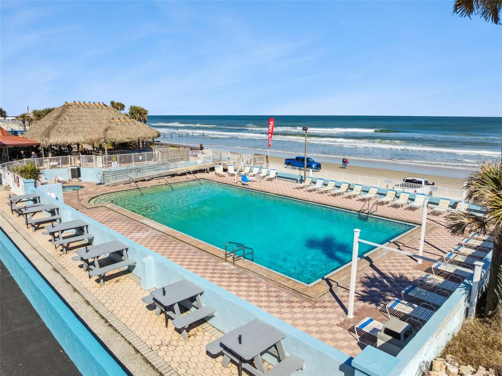 FOUNTAIN BEACH RESORT - Residential