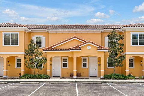Photo of 2652 Corvette Lane, Kissimmee, FL 34746 (MLS # O6324433)