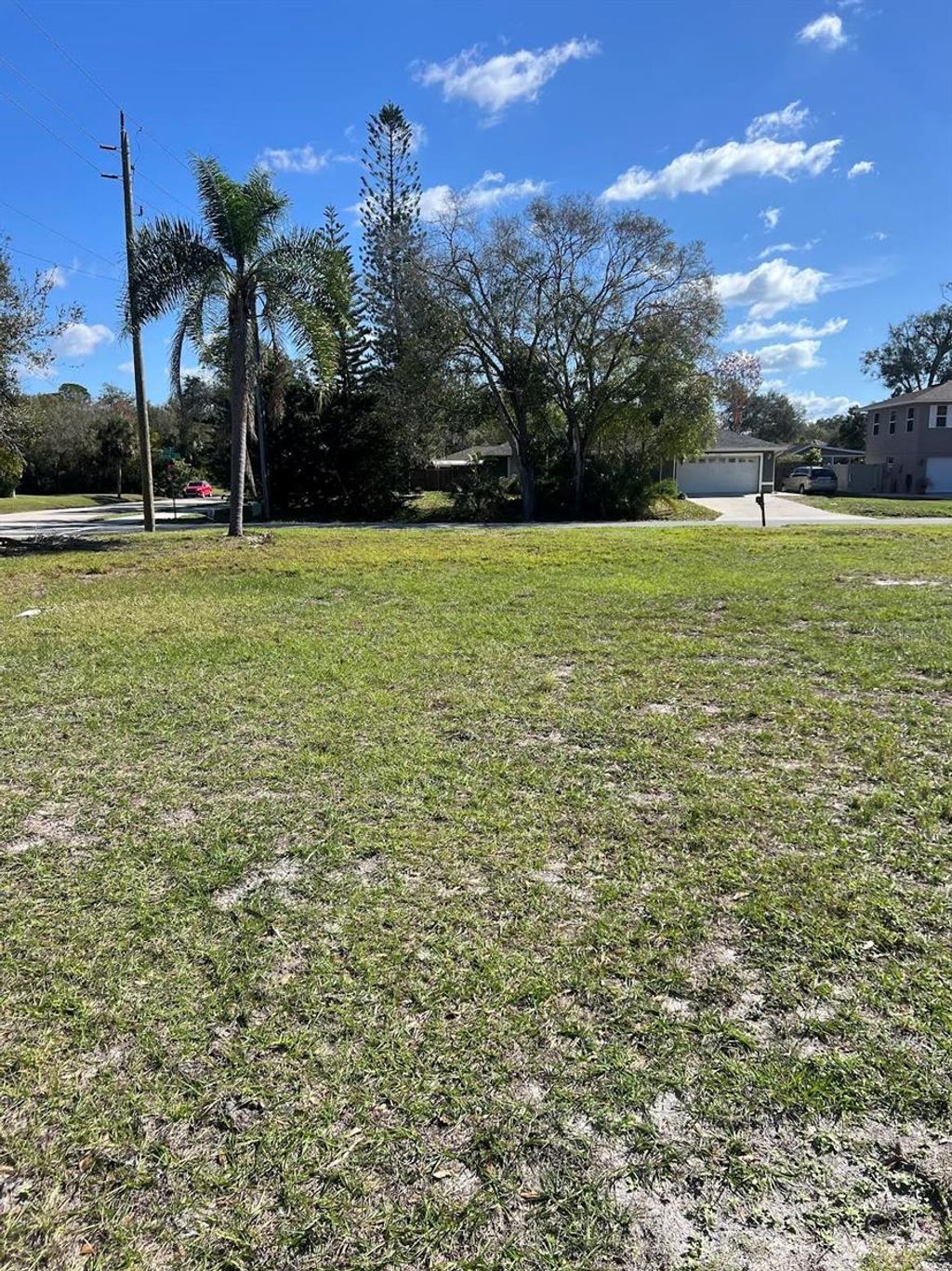 Photo of 5417 Evora Avenue, Sarasota, FL 34235 (MLS # A4597883)