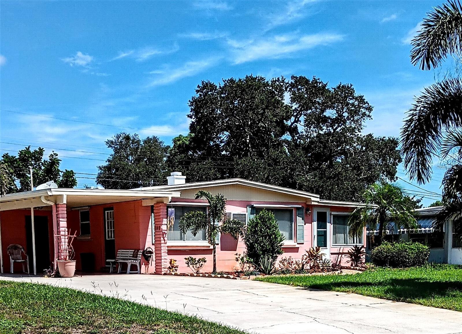 SEMINOLE GARDENS - Residential