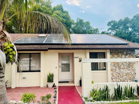 Photo of 9937 Lancewood Street, Orlando, FL 32817 (MLS # O6302157)